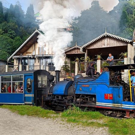 Marigold Manor Homestay Dardżyling Zewnętrze zdjęcie